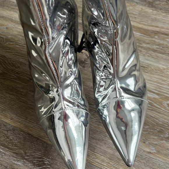 Arqa Metallic Knee High Boots Stiletto Heel Wide Calf  Pointed Toe size 10 43 - Picture 8 of 11